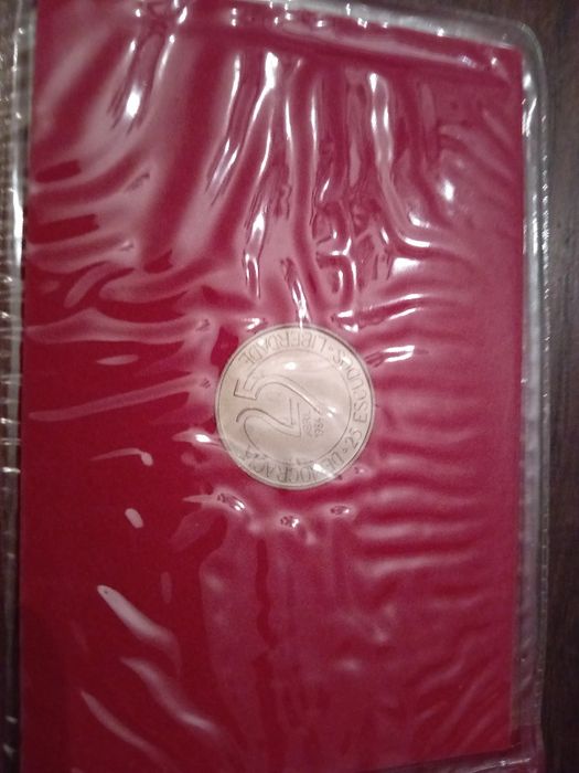 Moeda Comemorativa 25 Abril