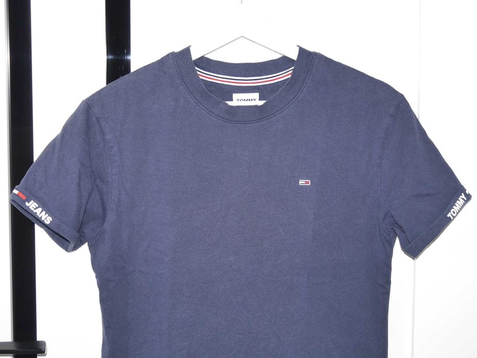 Tommy Hilfiger świetna krótsza koszulka logo 34 XS