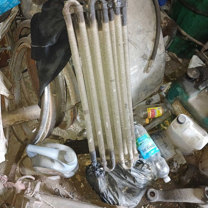 Продам промопору Краз , радиатор маслянный, рулевая колонка.