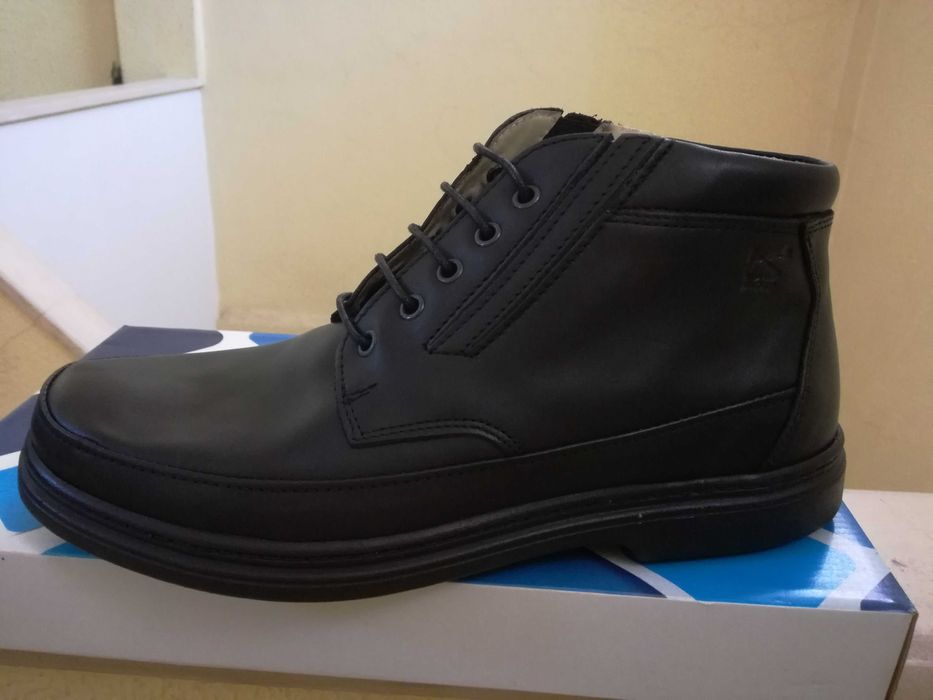 Sapatos Novos marca Portuguesa