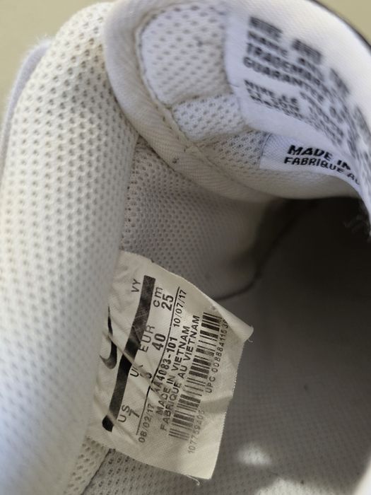 Чоловічі кросівки Nike Air Force 1 07 Low оригінал розмір 40