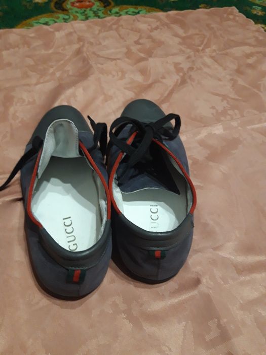 Спортивные фирмовые туфли-мокасины