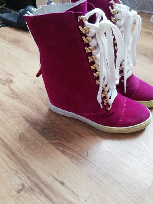 Sprzedam SNEAKERSY Booci fuksja najmodniejszy kolor w tym sezonie