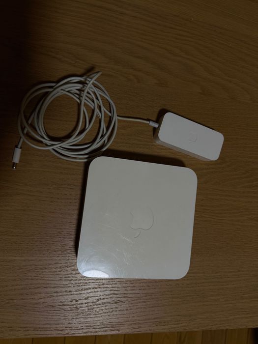 Apple AirPort Extreme 802.11n (4 generacja)