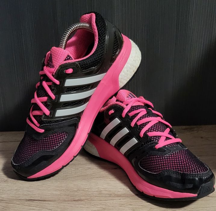 Harga adidas questar boost original sale