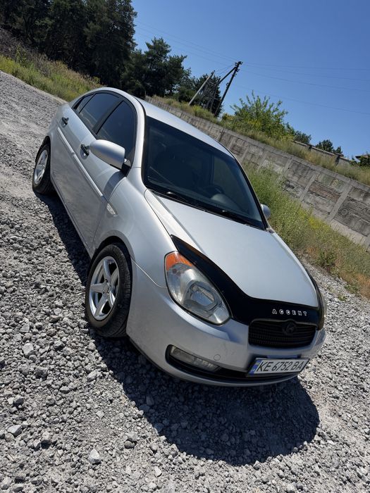 Hyundai Accent автомат