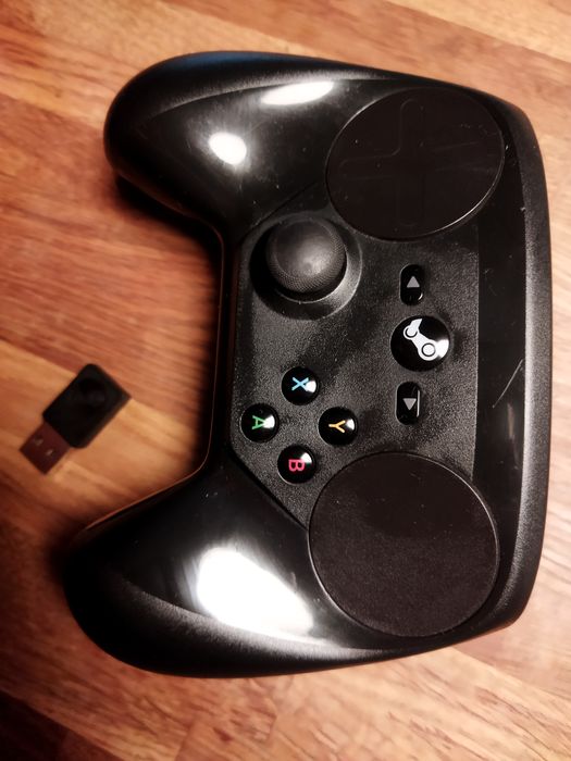 Valve Steam Controller + akcesoria +baterie
