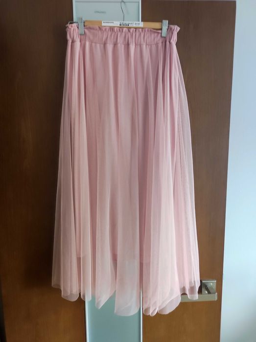 Włoska tiulowa spódnica