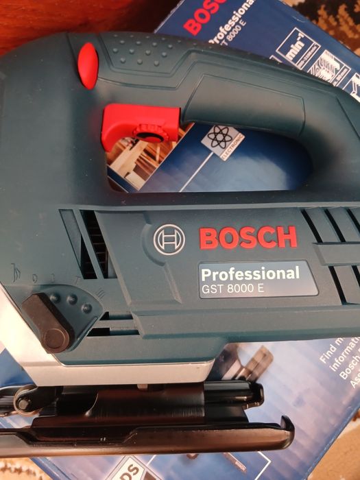 Лобзік БОШ, новий