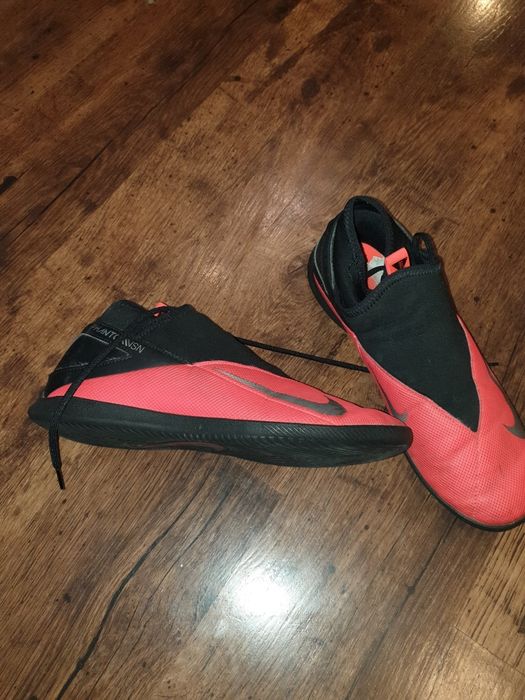 Buty piłkarskie  halówki