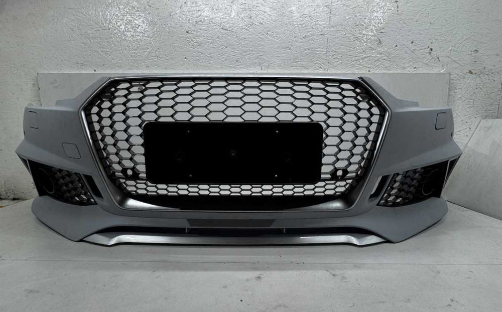 AUDI A4 B9  Бампер передній RS 2015-2025