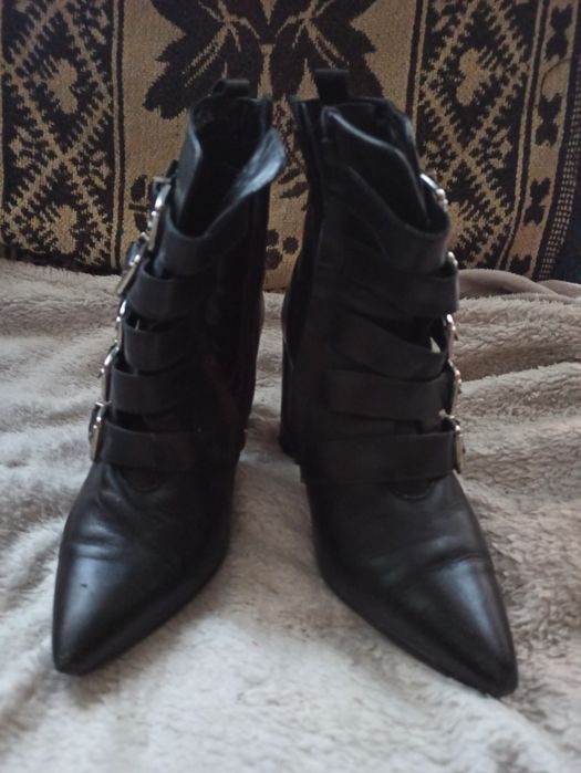 Buty botki buciki damskie r.37 Kazar