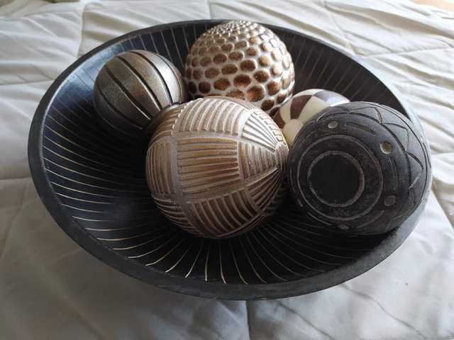 Centro de Mesa Bolas Decorativas