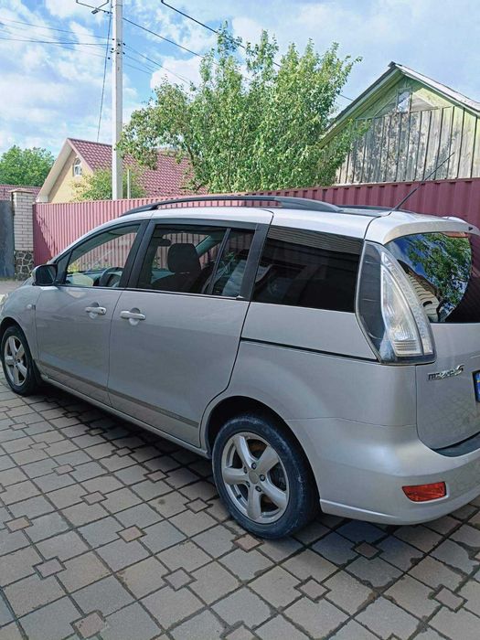 Mazda 5, 2010 року випуску