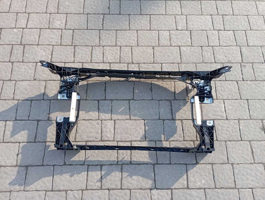 Audi A4 B9 Дифузор Рамка Вентилятора Охолодження