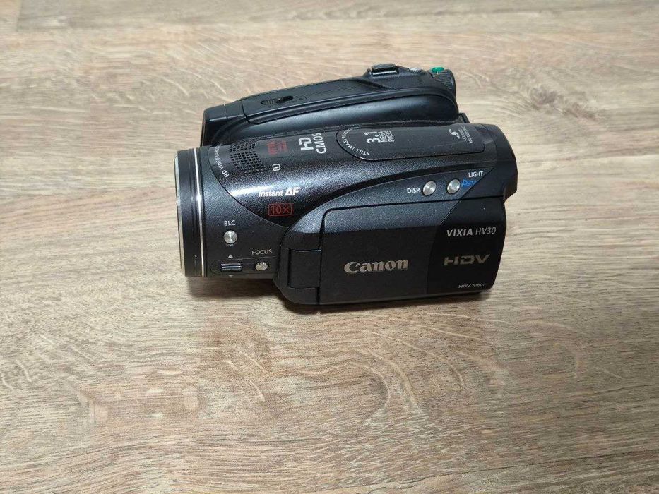 видеокамера Canon.