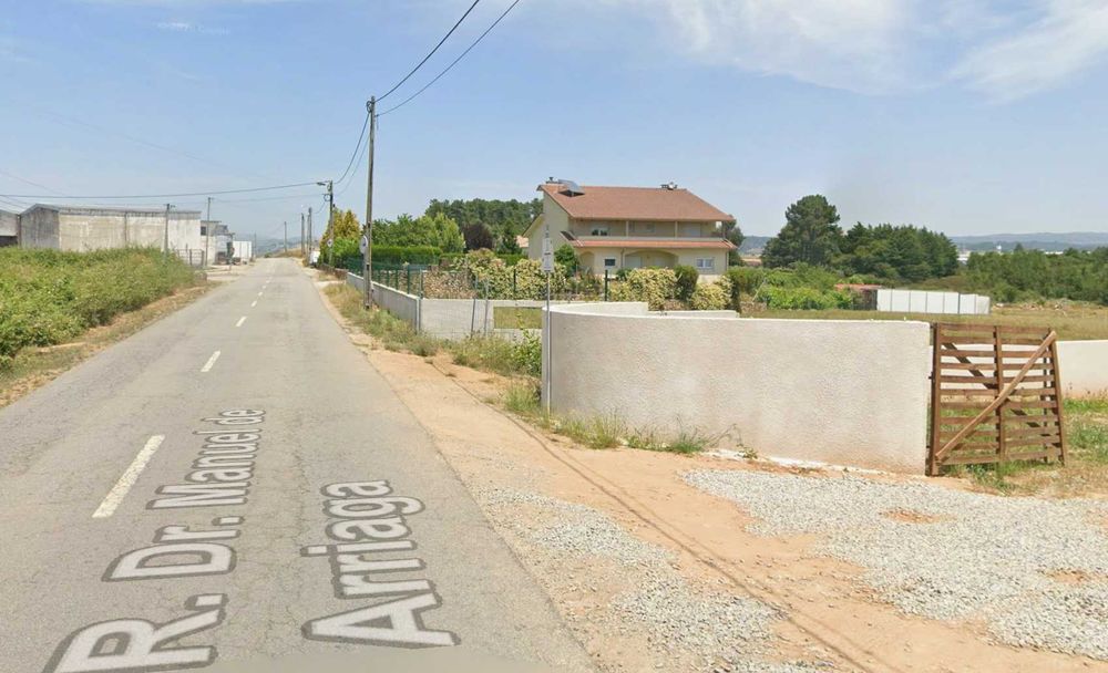 Terreno junto ao kartódromo Vila Real