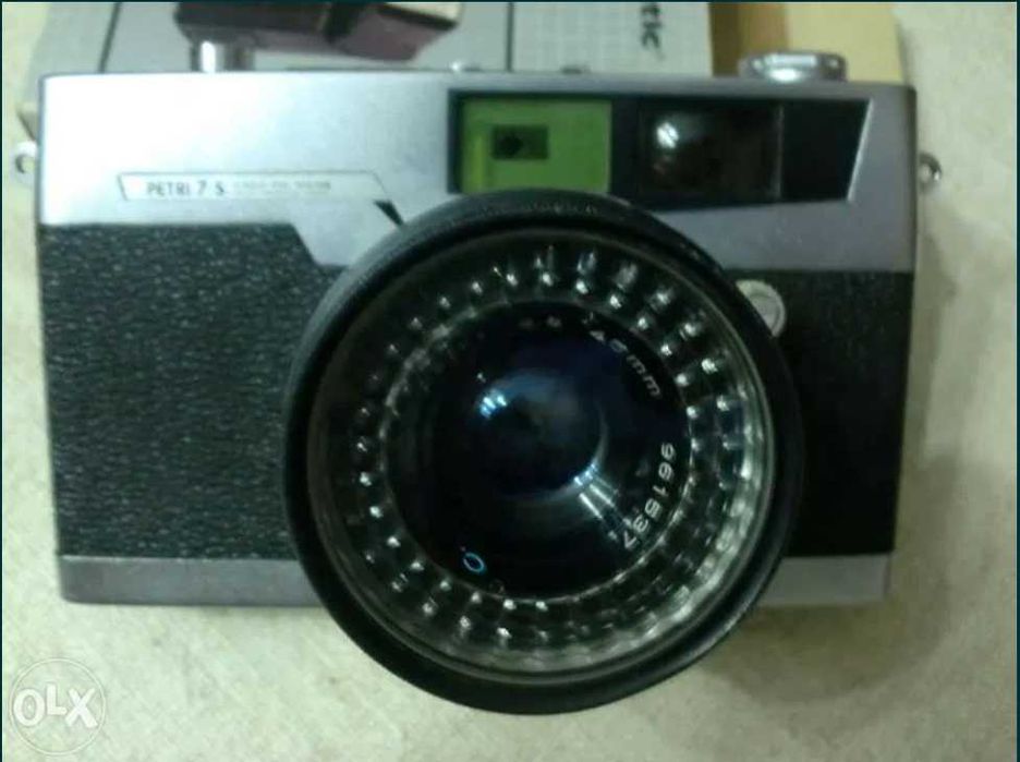 Petri 7 S + Flash Fotomatic 200 + Tripé Daiwa