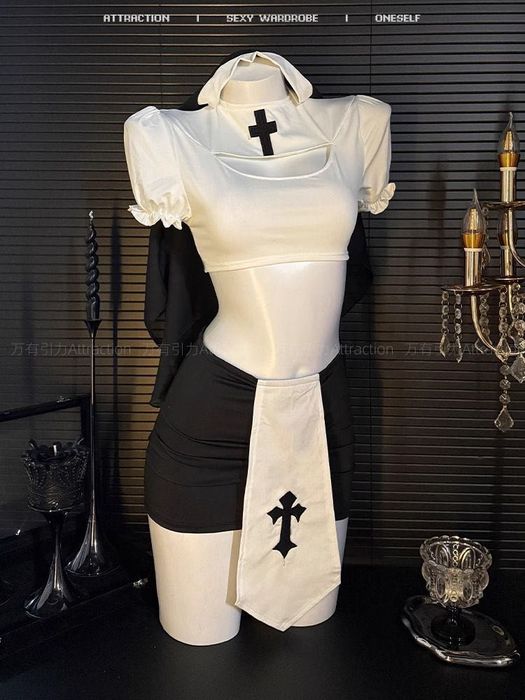 Kostium w stylu mniszym, cosplay, kostium tematyczny