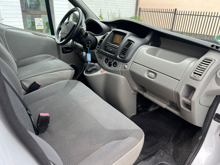 Opel Vivaro 2011