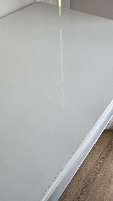 Secretária Ikea Besta Burs