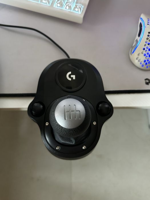 Vendo G29 + Shifter