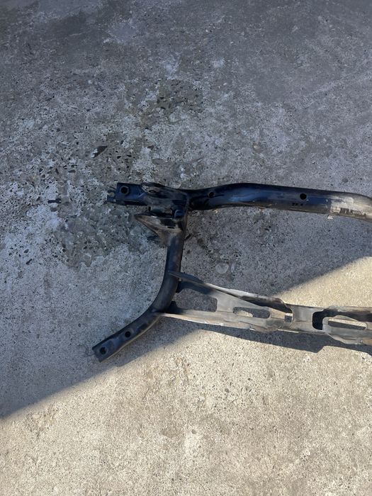 Задня балка для гольф 5. Шкода А5, Ауді А3