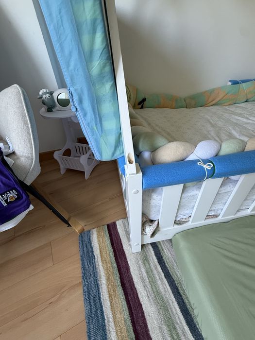 Cama para criança branca NOVA