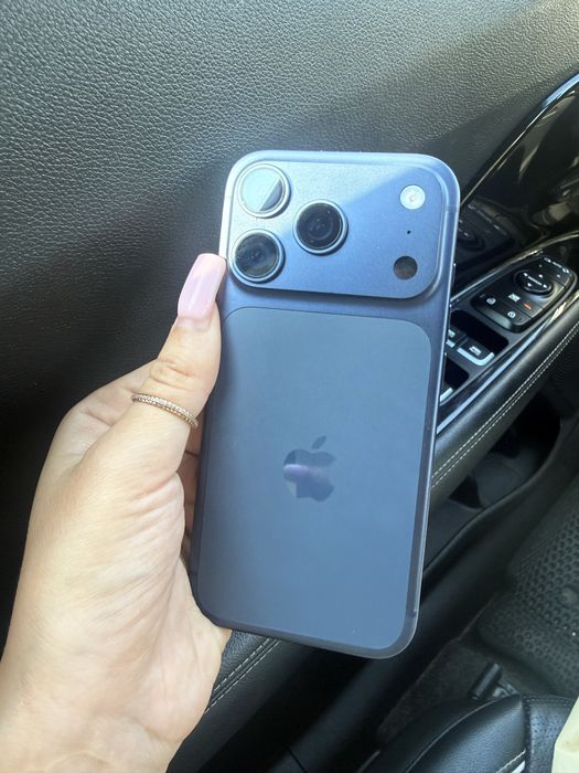 Apple iPhone 17 Pro 256GB — 1 цикл/100% АКБ/ Neverlock /