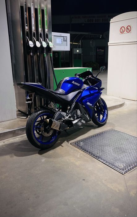 Yamaha r125 akrapowić