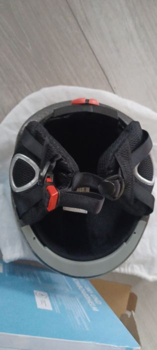 Kask narciarski dla dzieci z goglami B-SQUAR 51-53cmE