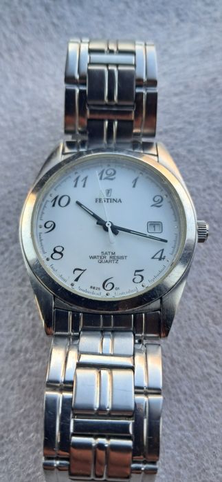 Часы  "FESTINA ".