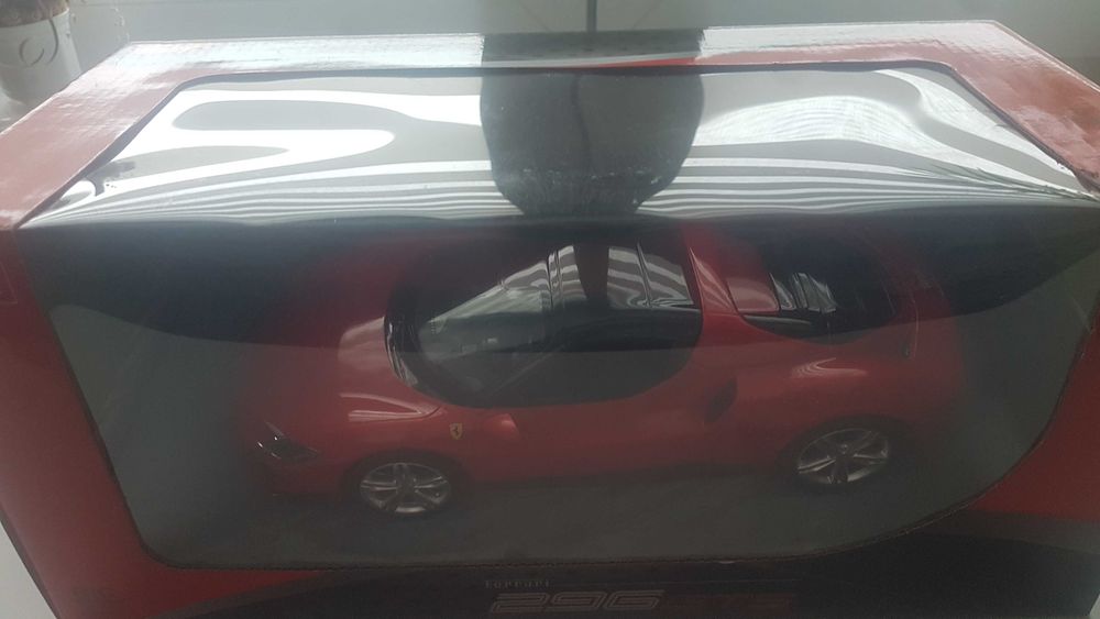 do kolekcji - R/C Ferrari 296 GTS - nowy - zdalniesterowany