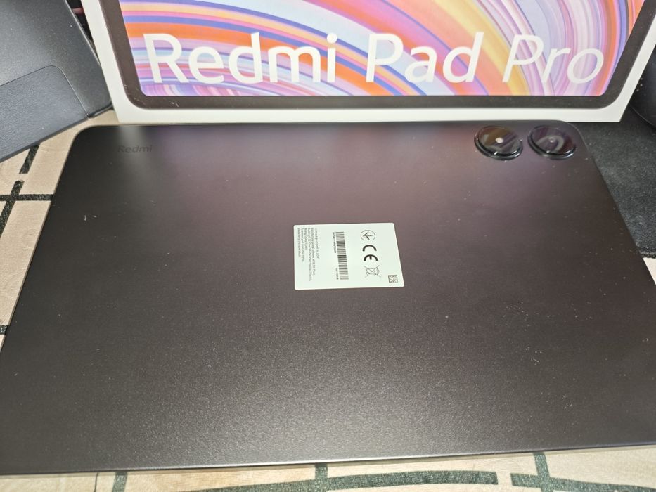 Продам планшет Redmi pad pro 6/128