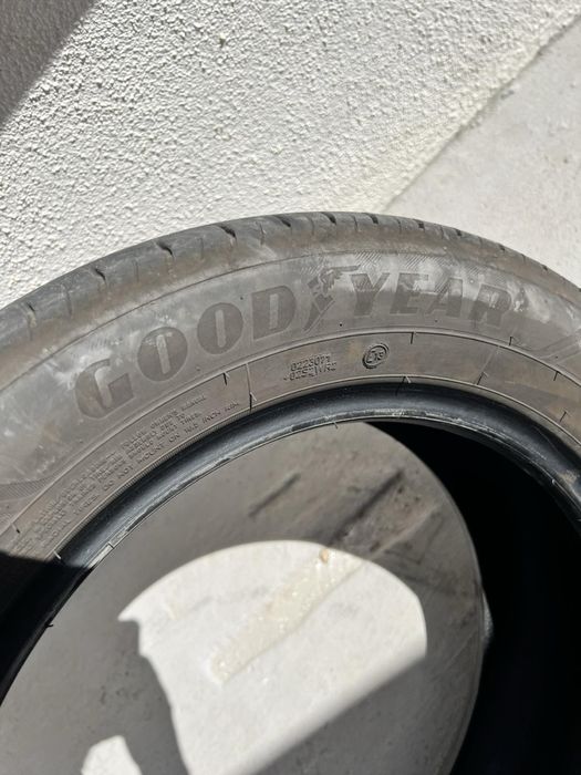 205/55/16 Good Year 2 pneus