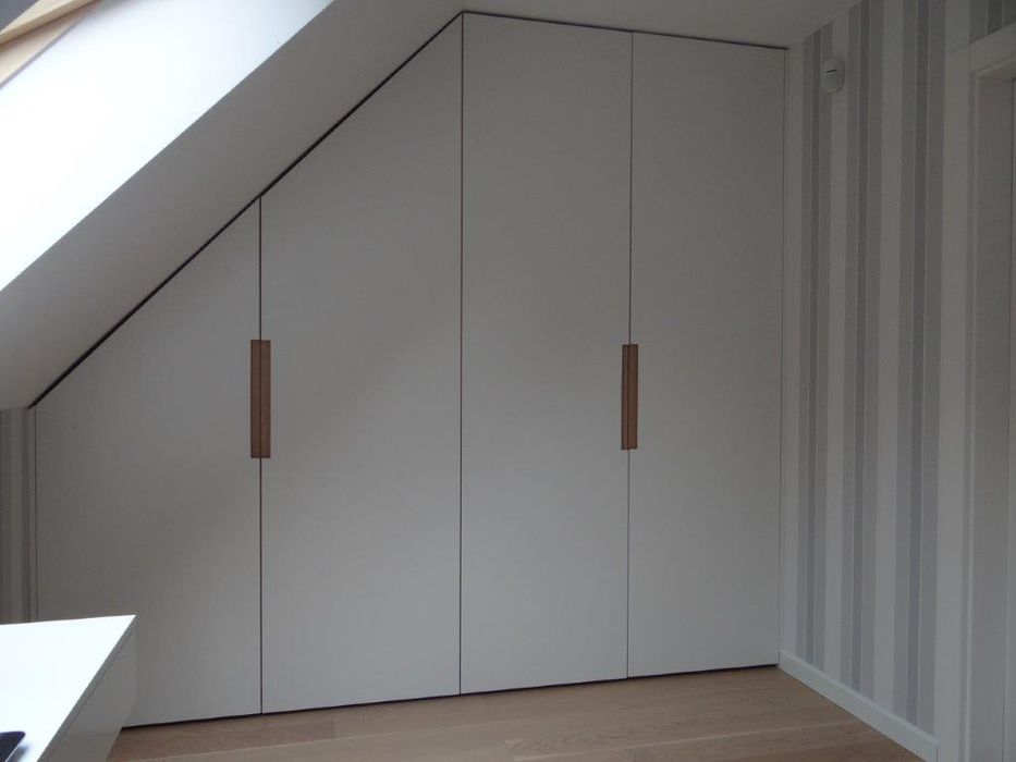 Przesuwne drzwi szafa garderoba