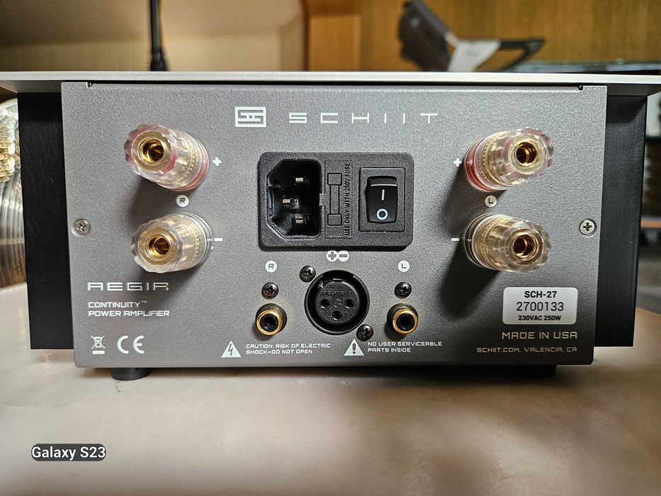 Amplificador estéreo Schiit Aegir (Versão 1)