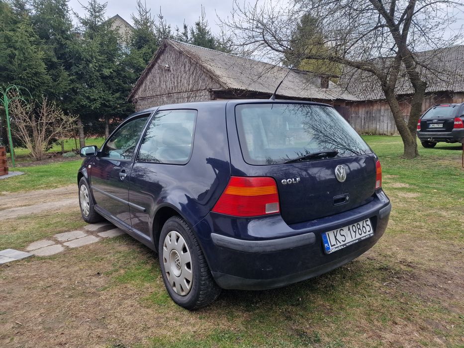 VW Golf 4  1.4 16v