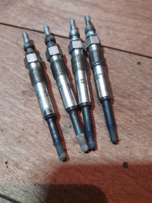 Velas renault clio 1.5 DCI