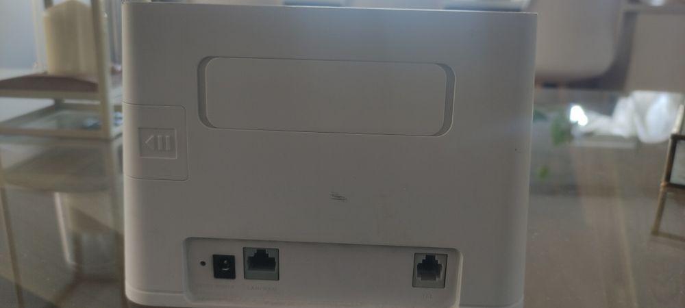 Modem HUAWEI B311-221.