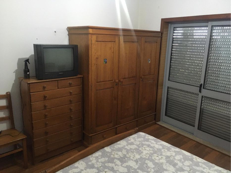 Vende-se mobilia de quarto de casal