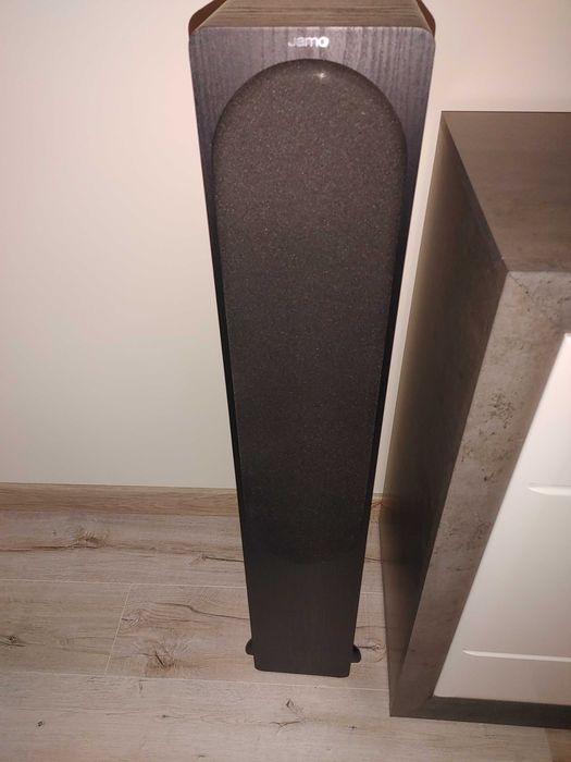 Kolumny Jamo                   .