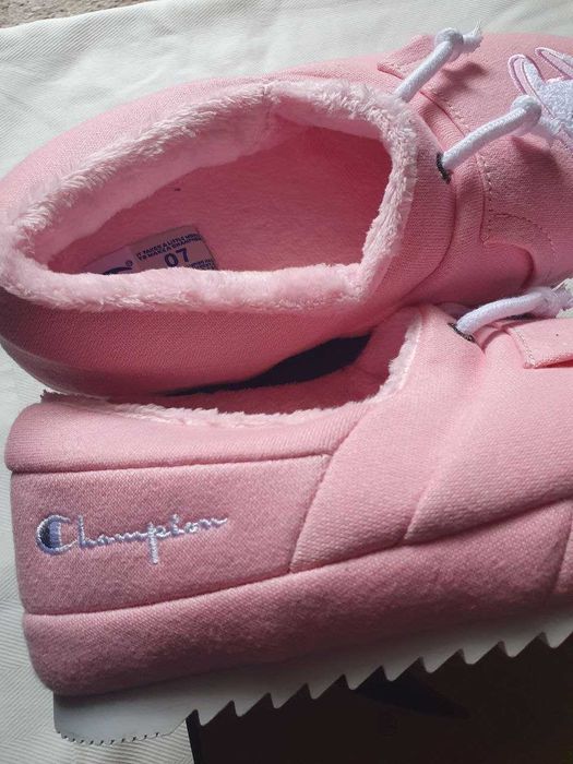 Теплі домашні капці CHAMPION 40 розмір.