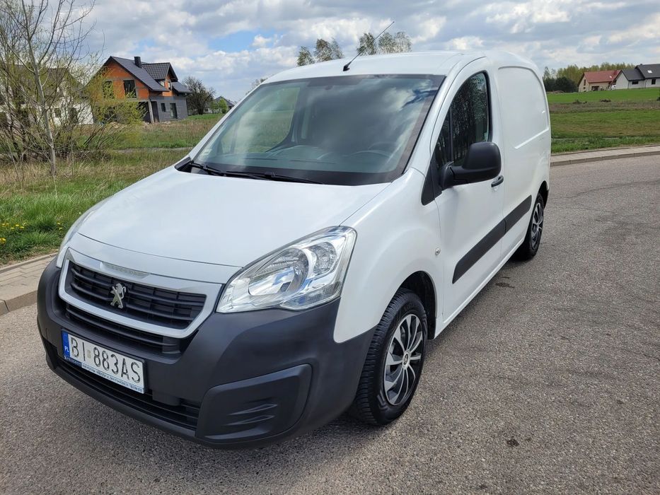 Peugeot Partner  Peugeot Partner, I właśc. zadbany, nowy rozrząd, opony, FV, jak nowy!!