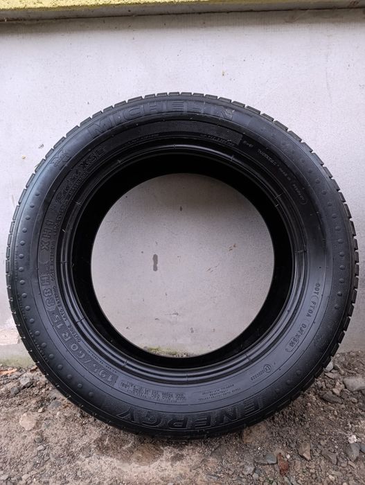 Продам шини в хорошому стані.