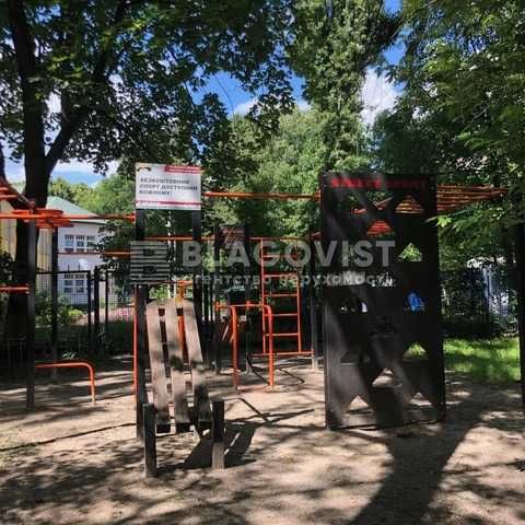 Продам 3кімн.квартиру Коновальця Євгена, 35  63 кв.м   ст.М"Печерська"