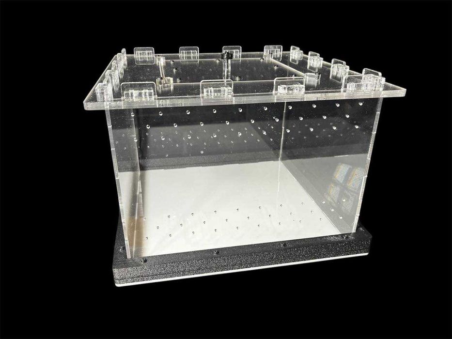 Терраріум акриловий 30×30×20см – для павуків та скорпіонів | 1500 грн