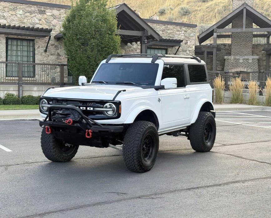 Ford Bronco      2022