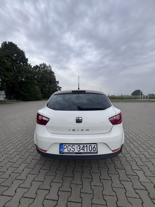 Seat Ibiza IV 1.6 tdi z 2009