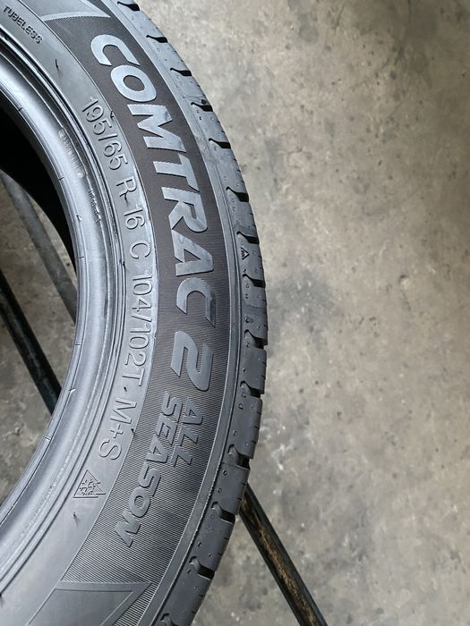 Шини 195/65/16с - 2шт Vredestein Comtrac 2